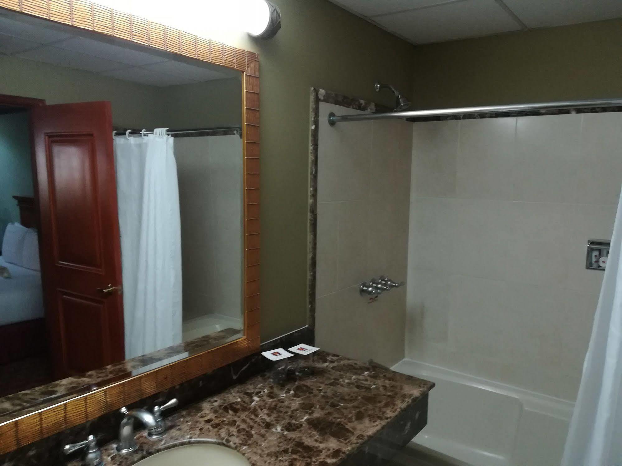 Suites Las Palmas, Hotel & Apartments. サンサルバドル エクステリア 写真