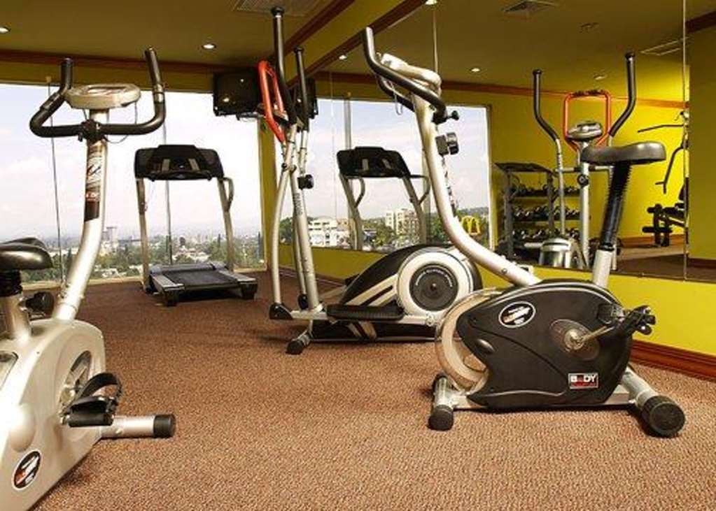 Suites Las Palmas, Hotel & Apartments. サンサルバドル 設備 写真