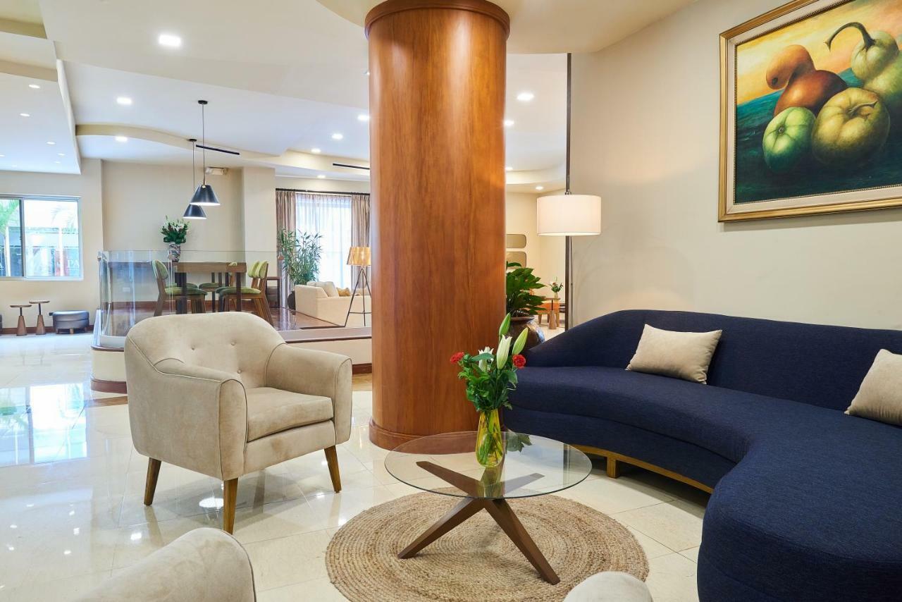 Suites Las Palmas, Hotel & Apartments. サンサルバドル エクステリア 写真
